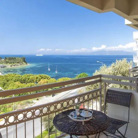 Carina Отель 3*