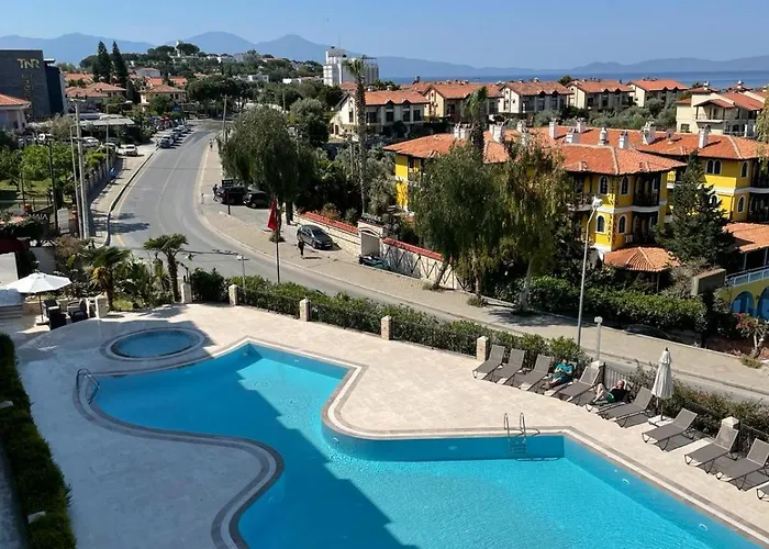 Carina Hotel