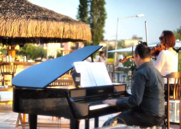 Carina Отель Кушадасы