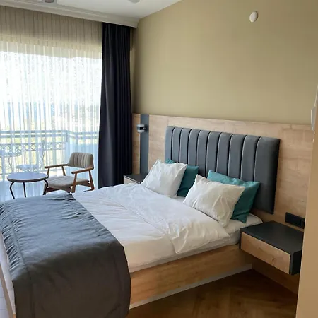 Ξενοδοχείο Carina Κουσάντασι