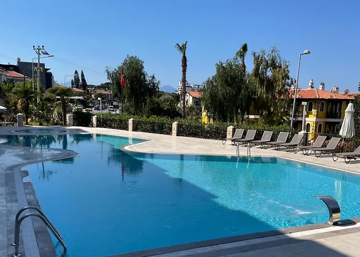 Hotel Carina 3*