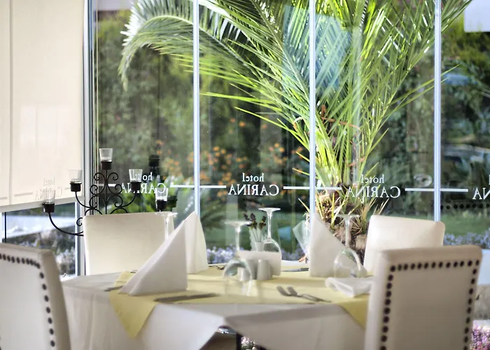 Carina Hotel 3*