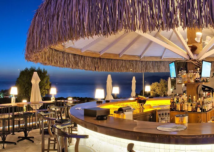 Carina Hotel