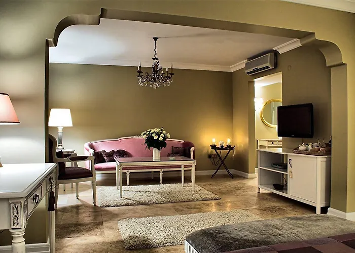 Hotel Carina 3*