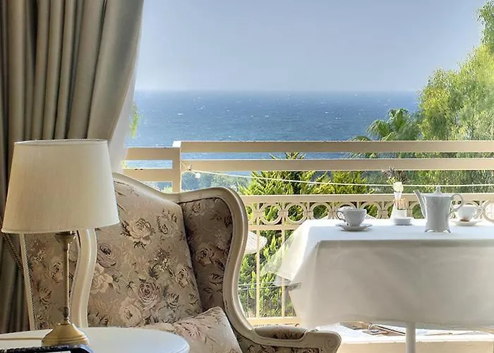 Carina 3* Kusadası