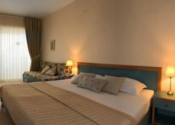 Hotel Carina