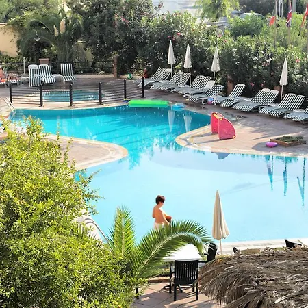 Carina 3* Kusadası