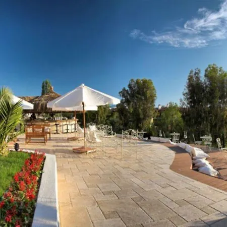 Hotel Carina 3*
