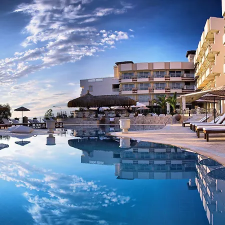 Carina Hotel Kusadasi