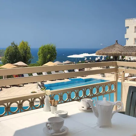 Carina Hotel