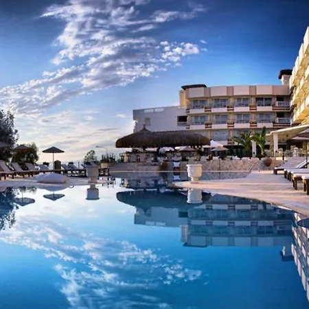 Hotel Carina 3*