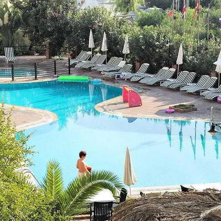 Carina Hotel